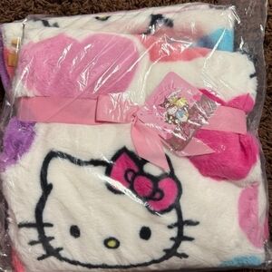 Hello Kitty Blanket 💕